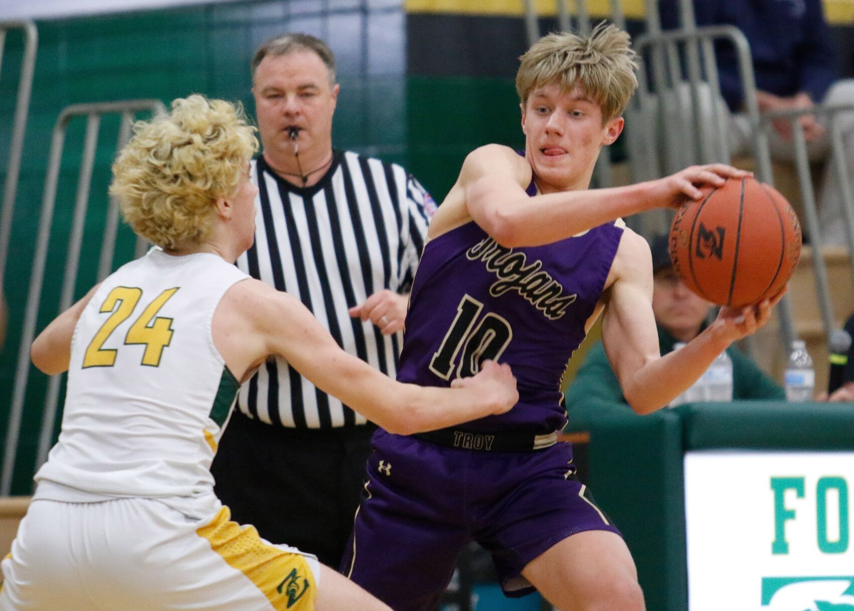 Class 6 Quarterfinal: Troy at Fort Zumwalt North